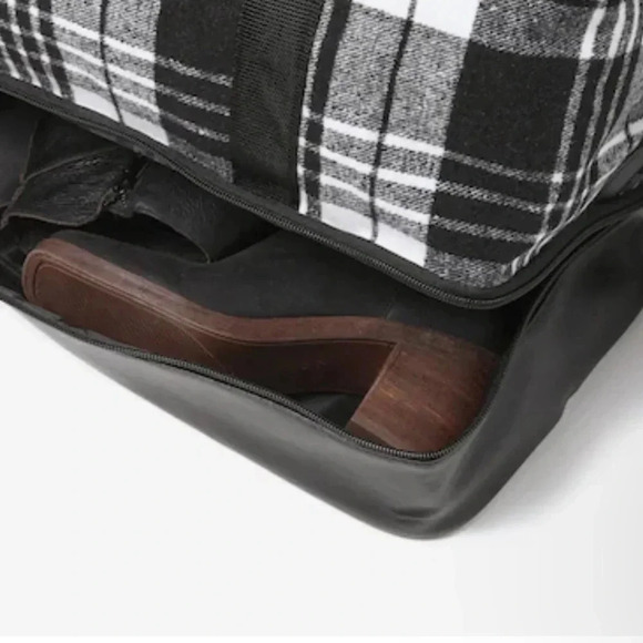 Duffle overnight bag - Picture 2 of 8